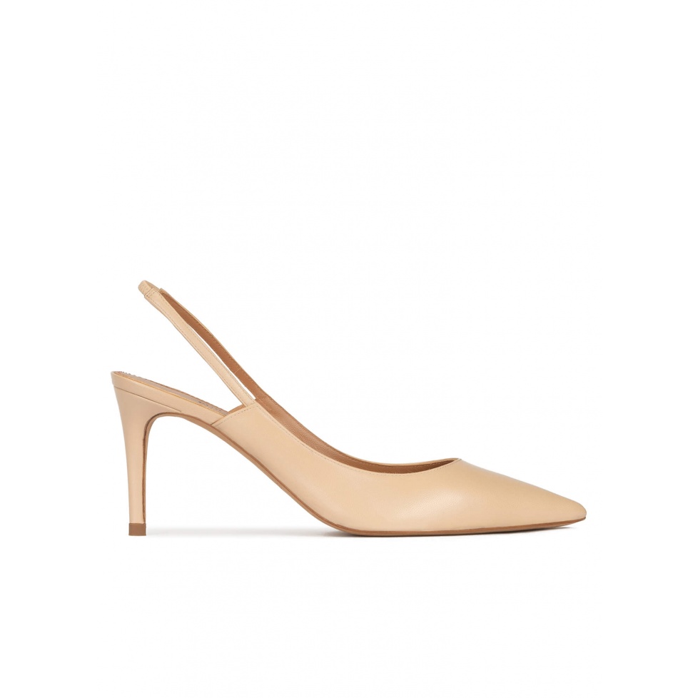 pura lópez Zapatos destalonados de tacón medio en piel beige