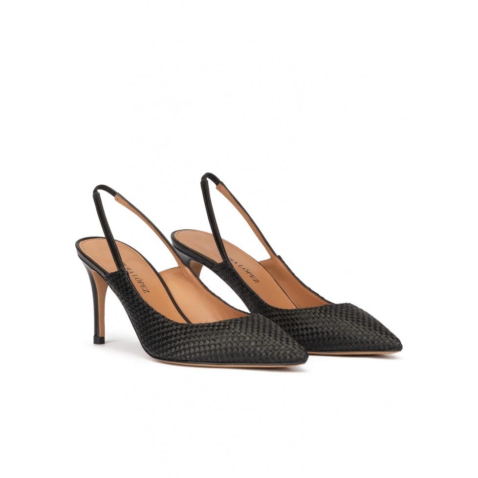 pura lópez Zapatos negros de tacón medio en rafia y piel Tienda