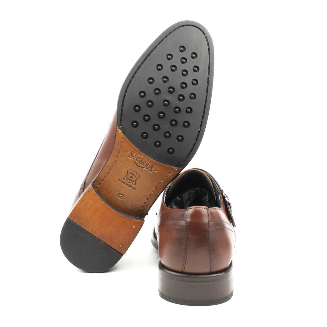 segarra Adriano Cuero En oferta