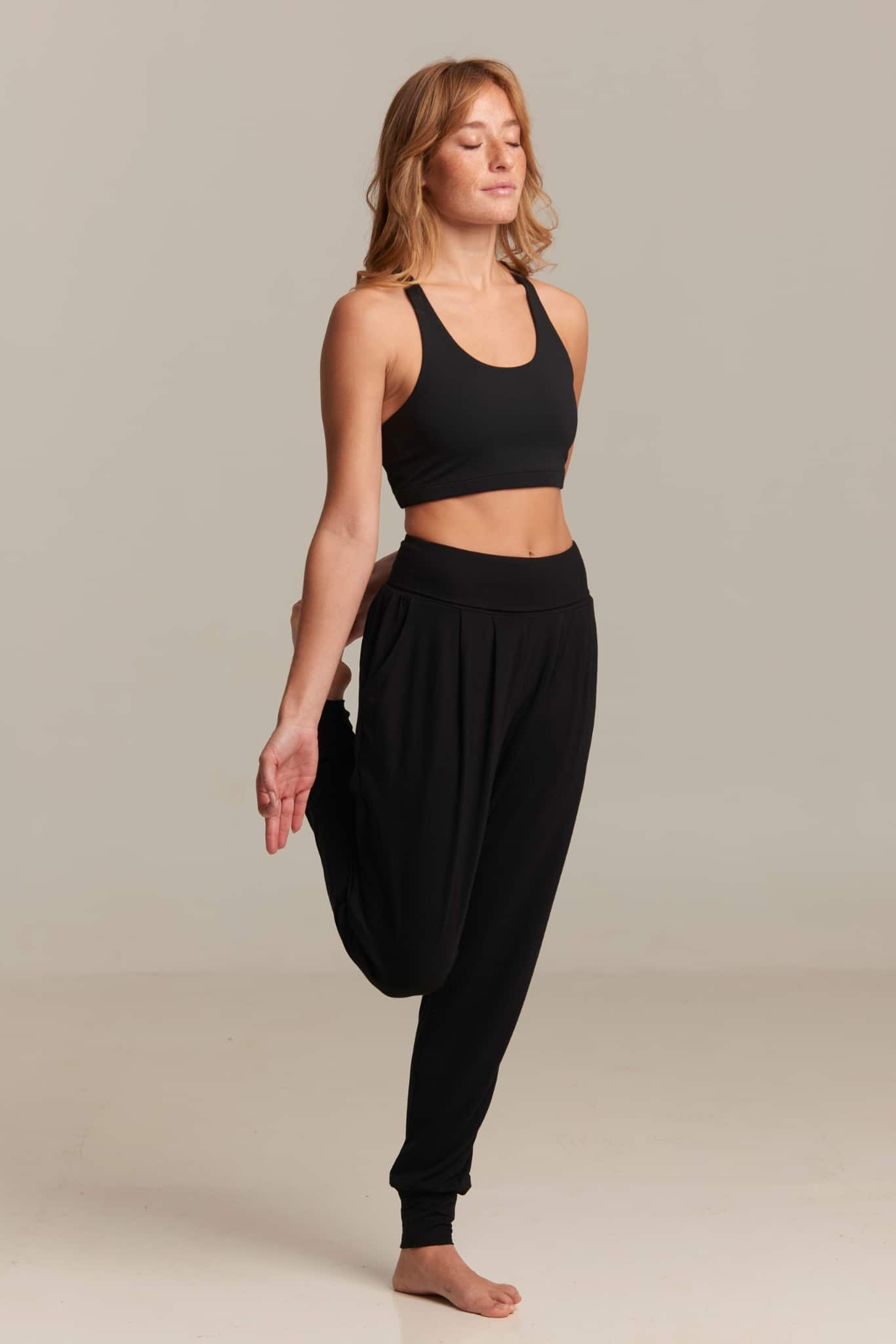 shambhala barcelona Pantalón Purusha Harem Negro Rebajas top