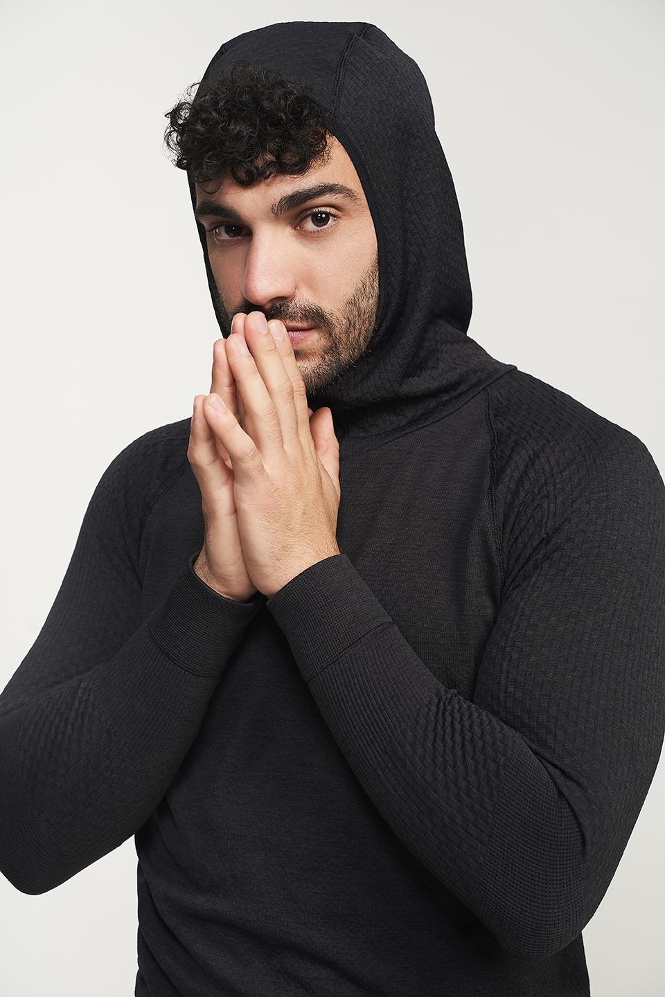 sport hg TITAN Sudadera técnica con capucha masculina negro asfalto En oferta