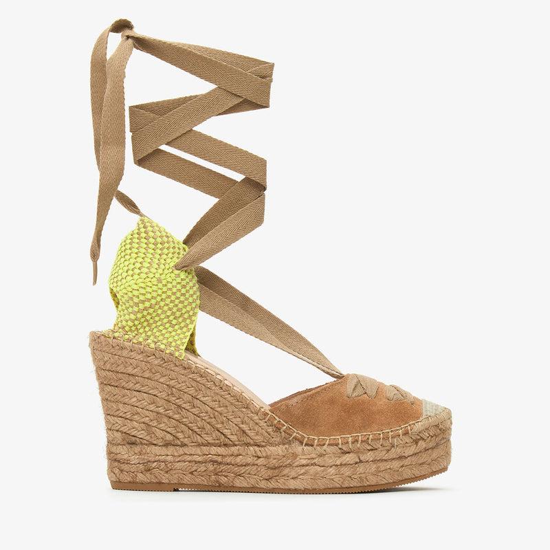 star love Alpargata para mujer Meridian 52 Canela Gran oferta