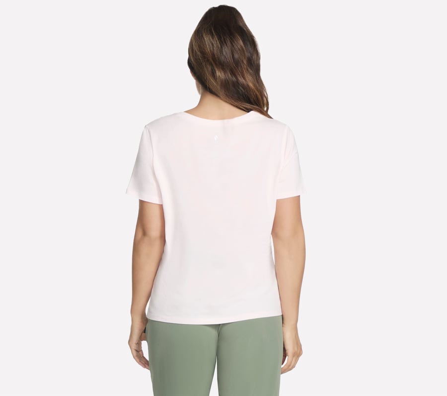 Skechers Pima V-Neck Tee Tienda