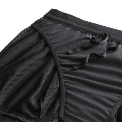 Nike Nike StridePantalón corto de running Dri-FIT de 13 cm con malla interior - Hombre Ahorra y exporta