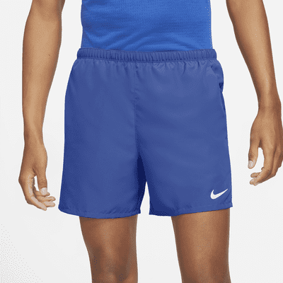 Nike Nike ChallengerPantalón corto de running Dri-FIT de 13 cm con malla interior - Hombre En oferta