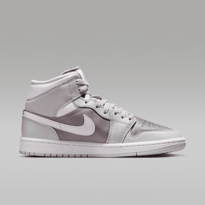 Nike Air Jordan 1 MidZapatillas - Mujer Outlet