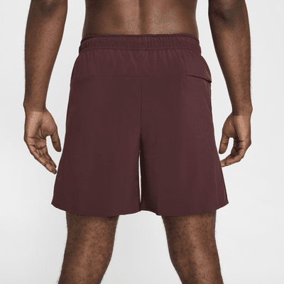 Nike Nike UnlimitedPantalón corto Dri-FIT versátil de 18 cm sin forro - Hombre Grandes descuentos