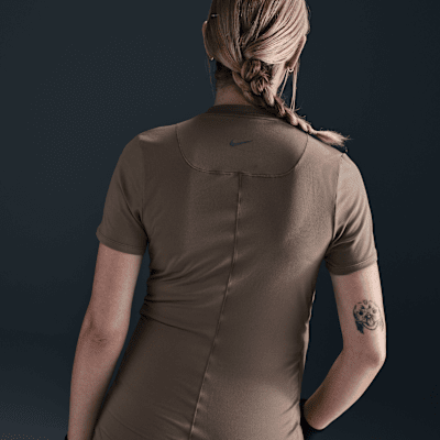 Nike Nike (M) OneCamiseta de manga corta con ajuste entallado Dri-FIT (Maternity) - Mujer Los más vendidos