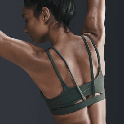 Nike Nike Zenvy StrappySujetador deportivo de sujeción ligera con almohadilla - Mujer Tienda