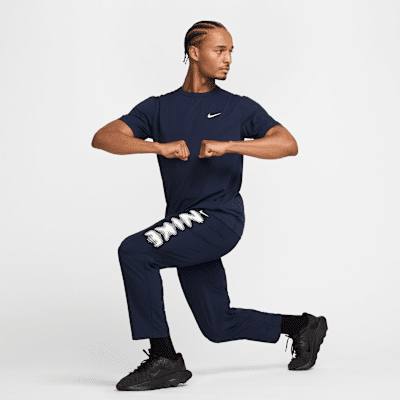 Nike Nike HyverseCamiseta de manga corta Dri-FIT versátil con protección UV - Hombre Precio de fábrica