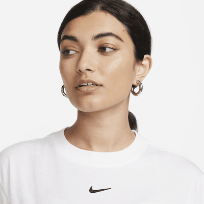 Nike Nike Sportswear EssentialCamiseta - Mujer Promoción trimestral