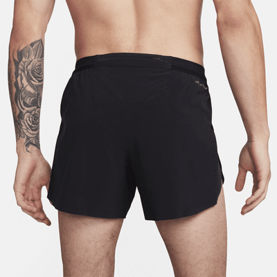 Nike Nike AeroSwiftPantalón corto de running Dri-FIT de 10 cm con malla interior - Hombre Envío internacional gratuito