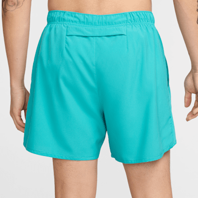 Nike Nike ChallengerPantalón corto versátil 2 en 1 de 13 cm Dri-FIT - Hombre Ahorra y exporta