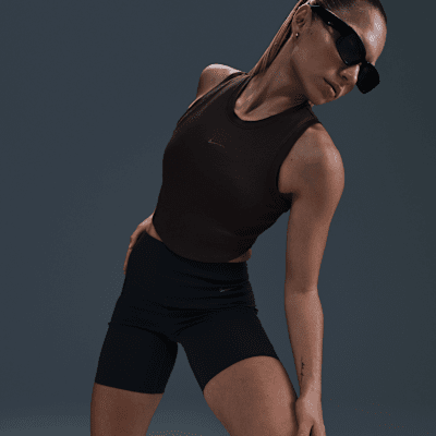 Nike Nike Sportswear Chill KnitCamiseta de tirantes corta y ceñida con canalé mini - Mujer Ventas relámpago