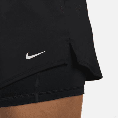 Nike Nike OnePantalón corto de 8 cm con talle medio y diseño 2 en 1 Dri-FIT - Mujer Ventas relámpago