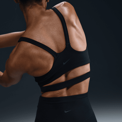 Nike Nike Zenvy RibSujetador deportivo de sujeción ligera con almohadilla - Mujer Descuento