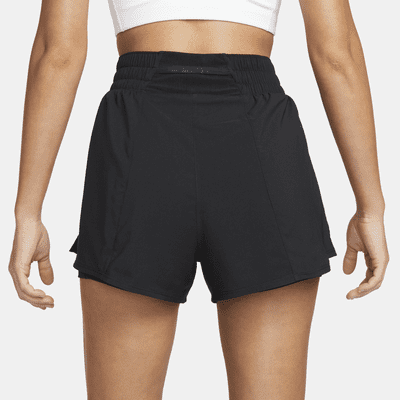 Nike Nike OnePantalón corto de 8 cm con talle alto y diseño 2 en 1 Dri-FIT - Mujer Envío gratis