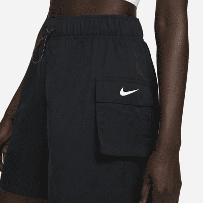 Nike Nike Sportswear EssentialPantalón corto de talle alto de tejido Woven - Mujer Envío gratis