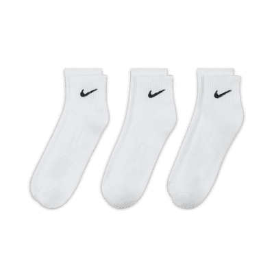 Nike Nike Everyday CushionedCalcetines de entrenamiento hasta el tobillo (3 pares) COMPRAR AHORA