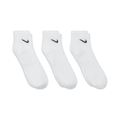 Nike Nike Everyday CushionedCalcetines de entrenamiento hasta el tobillo (3 pares) COMPRAR AHORA