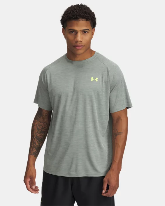 Under Armour Camiseta de manga corta con textura UA Tech™ para hombre  