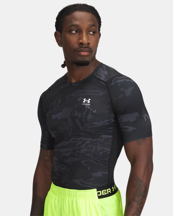 Under Armour Camiseta de manga corta estampada HeatGear® para hombre  