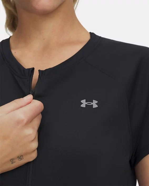 Under Armour Camiseta de manga corta con cremallera UA Trail Run para mujer   Tienda