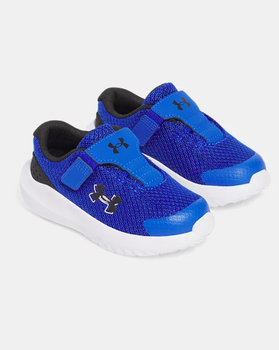 Under Armour Zapatillas de running UA Surge 4 AC para niño pequeño   En oferta