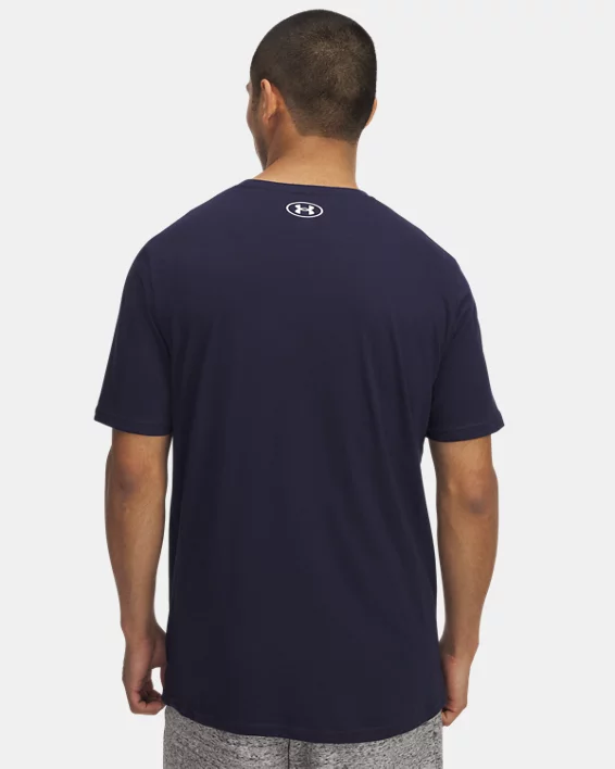 Under Armour Camiseta de manga corta UA Camo Chest Stripe para hombre   Solo queda un día