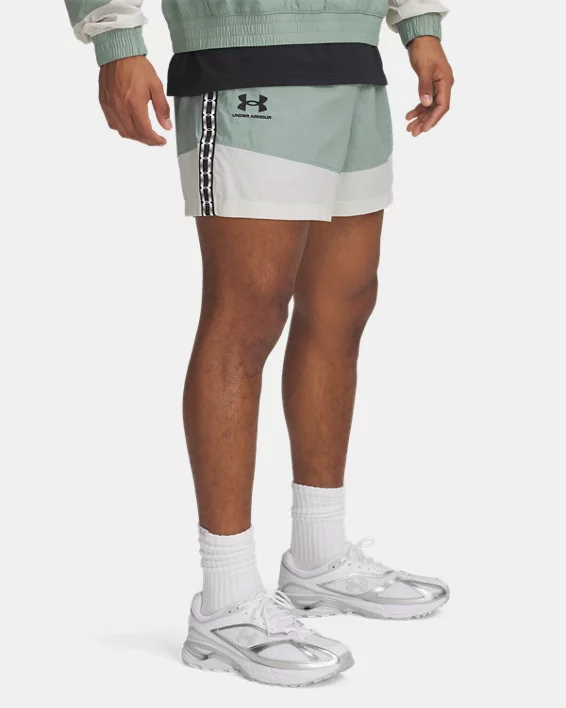 Under Armour Pantalón corto UA Terrace96 Woven para hombre   Venta caliente