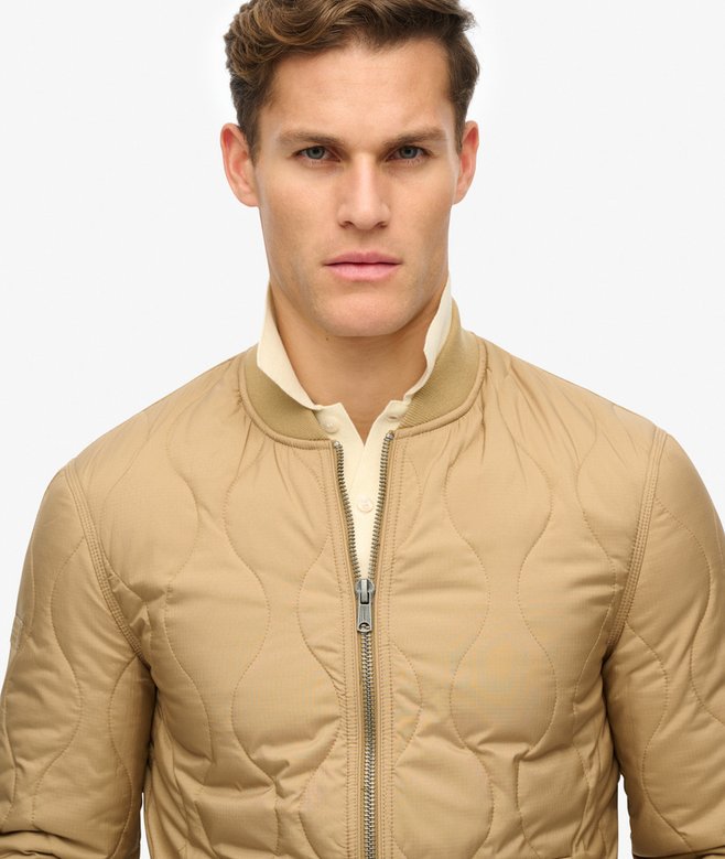 superdry Chaqueta acolchada con forro Surplus Ofertas especiales