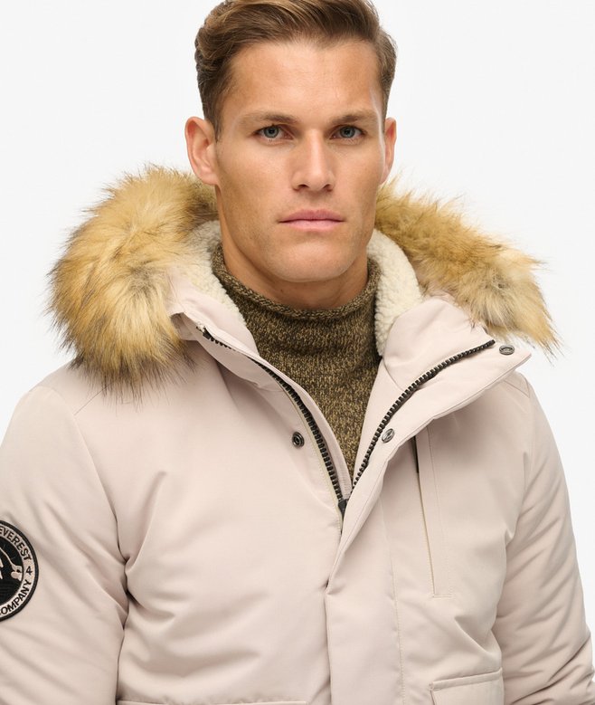 superdry Cazadora bómber acolchada con capucha Everest En oferta