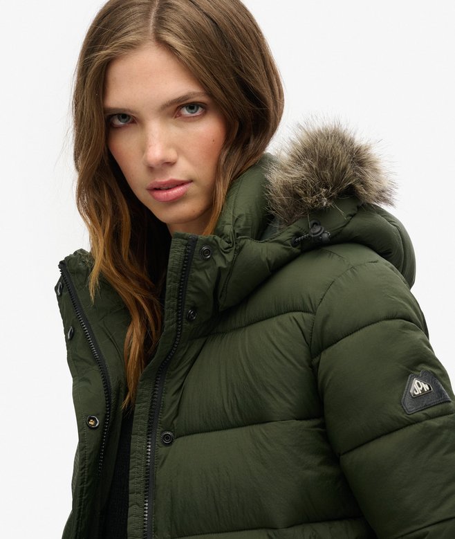 superdry Chaqueta corta con capucha de uso intermedio Rebajas top