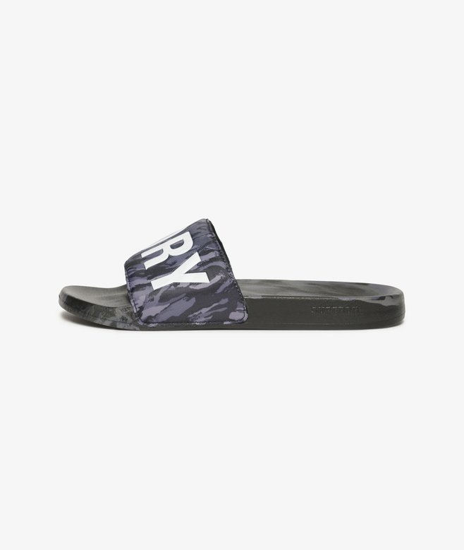 superdry Chanclas de piscina veganas con estampado de camuflaje Mejor oferta