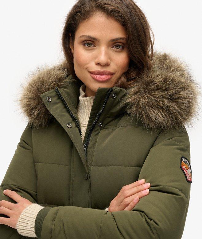 superdry Cazadora bómber con capucha Everest Solo queda un día