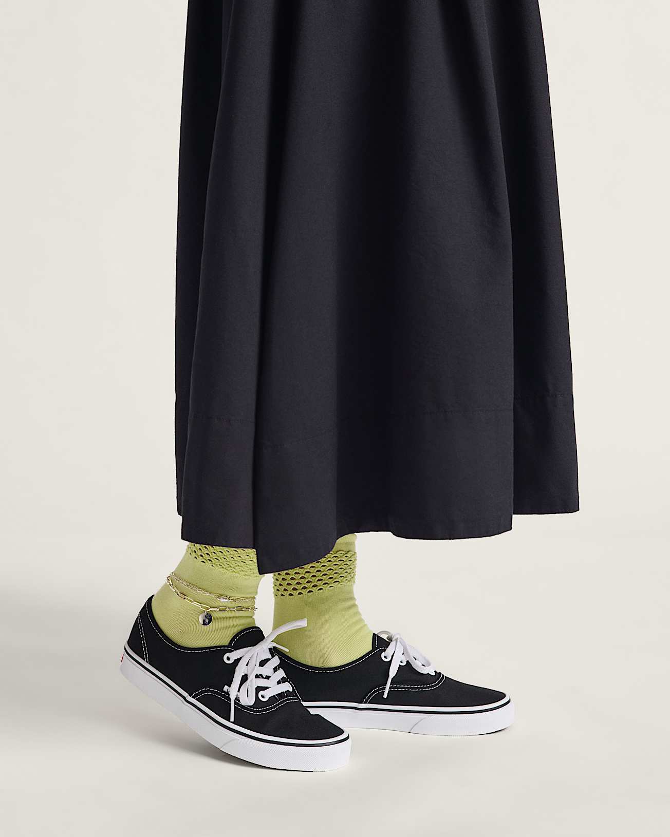 vans Zapatillas Authentic en Negro| Vans ES Ofertas especiales