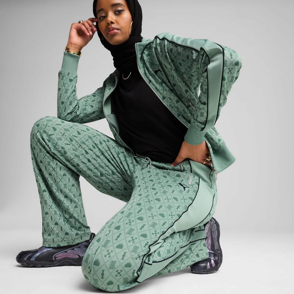 Puma Pantalones rectos estampados Road To Unity T7 para mujer Precios de Black Friday