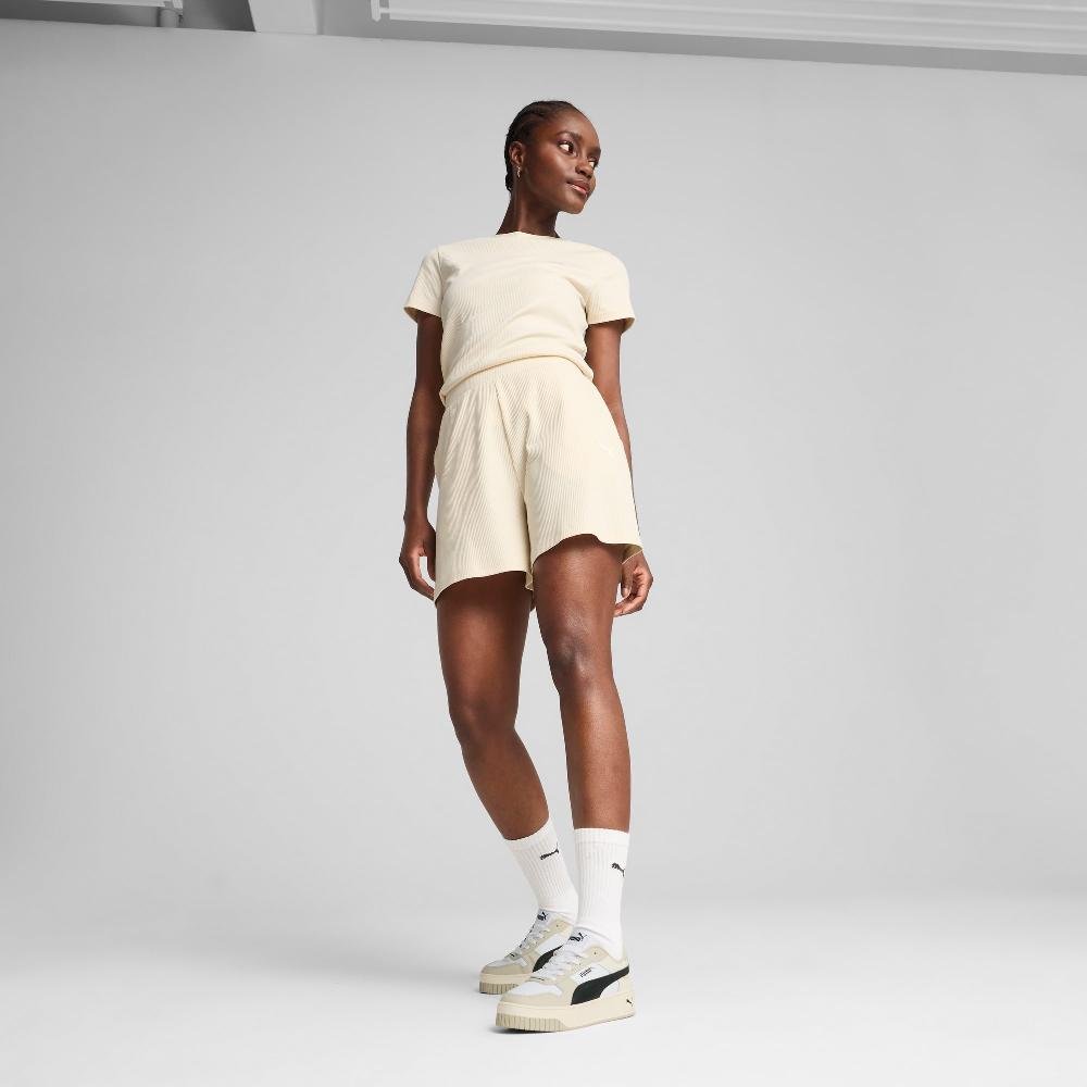 Puma Shorts de canalé tiro alto ESS ELEVATED 5" para mujer Oferta especial de fábrica